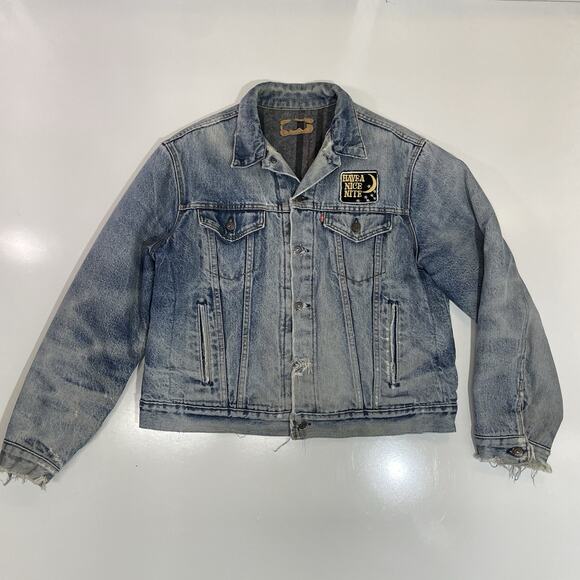 VTG Levi’s Men’s Jacket L Denim Trucker Blanket Lined Distressed USA Made Faded - Picture 1 of 12